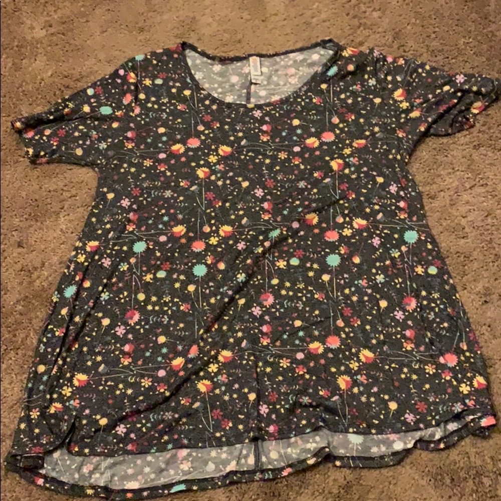 2/$10 lularoe perfect tee